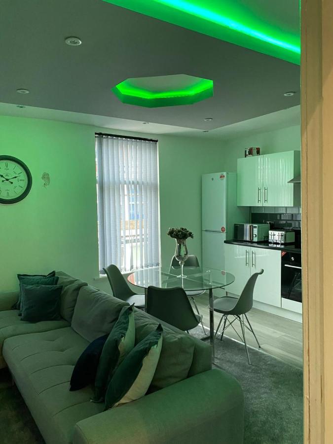 Ali'S Holiday Apartments F3 ブラックプール エクステリア 写真
